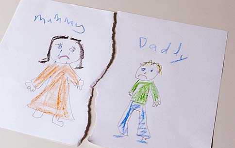 Divorce harms children term paper